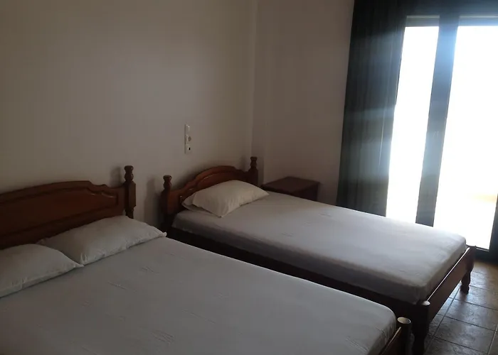 Delfinario * Pteleós